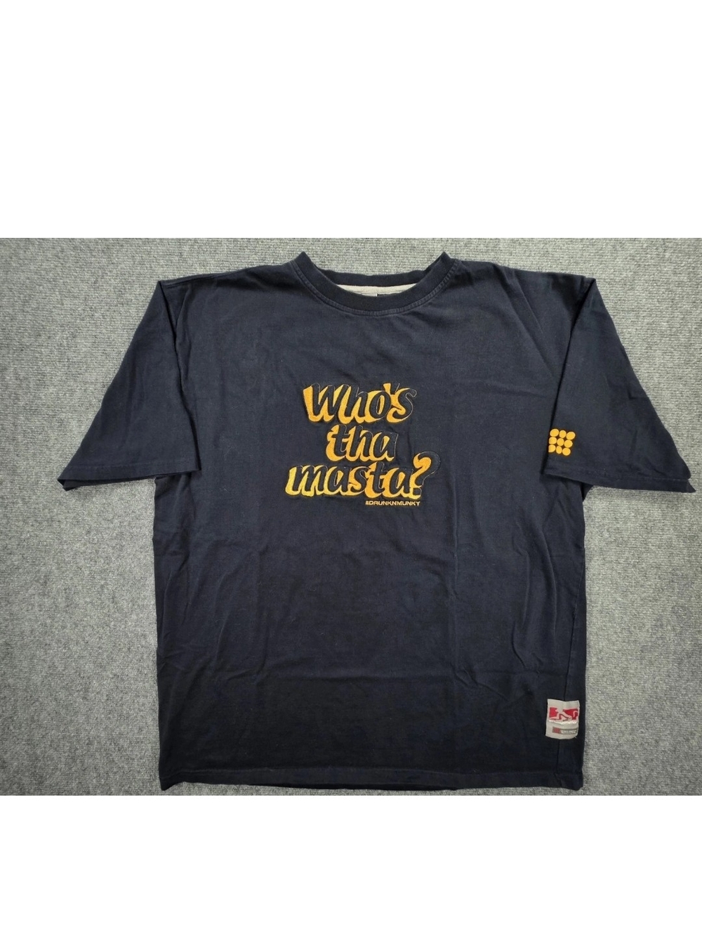 Vintage Rare Y2K DrunknMunkey Mens 2XL Shirt Who's The Masta? Blue